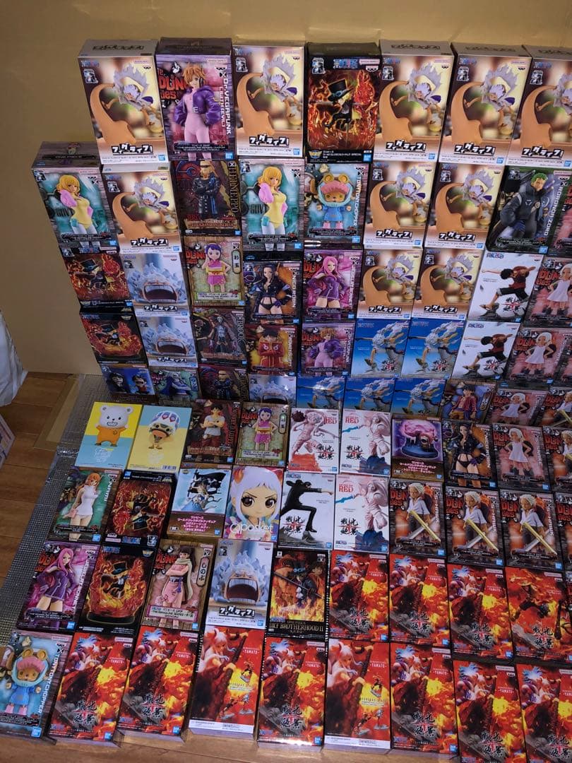 ワンピース　フィギュア　ニカ　ゾロ　ルフィ　Sスネーク　エッグヘッド　98個