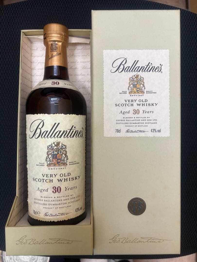 バランタイン３０年　ヴィンテージウィスキー