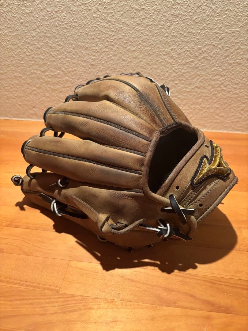 【即戦力】ミズノプロ 硬式 内野手用グローブ　波賀　全紐交換・メンテ済み