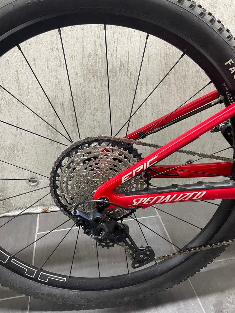 スペシャライズド　Epic Comp　サイズM ブレインショックフルサス