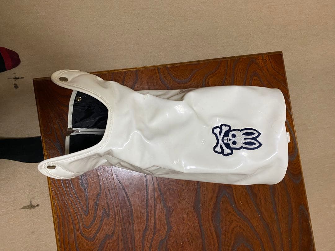 【数量限定品】 PsychoBunny キャディバッグ ホワイト エナメル 中古