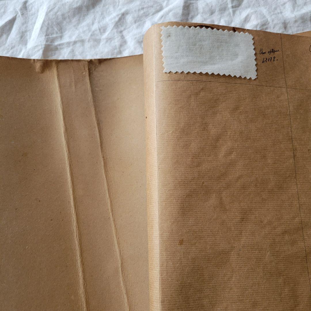 フランス　アンティーク　生地　見本帳