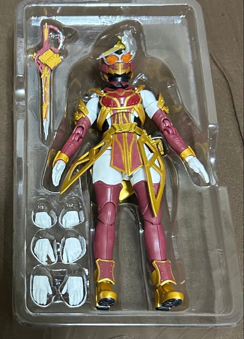 【３月6日まで】フィギュアーツ仮面ライダーセイバーシリーズセット