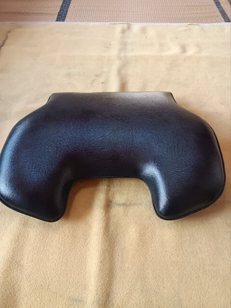 理容機器　新明和ウィズ椅子　レザー部分一式