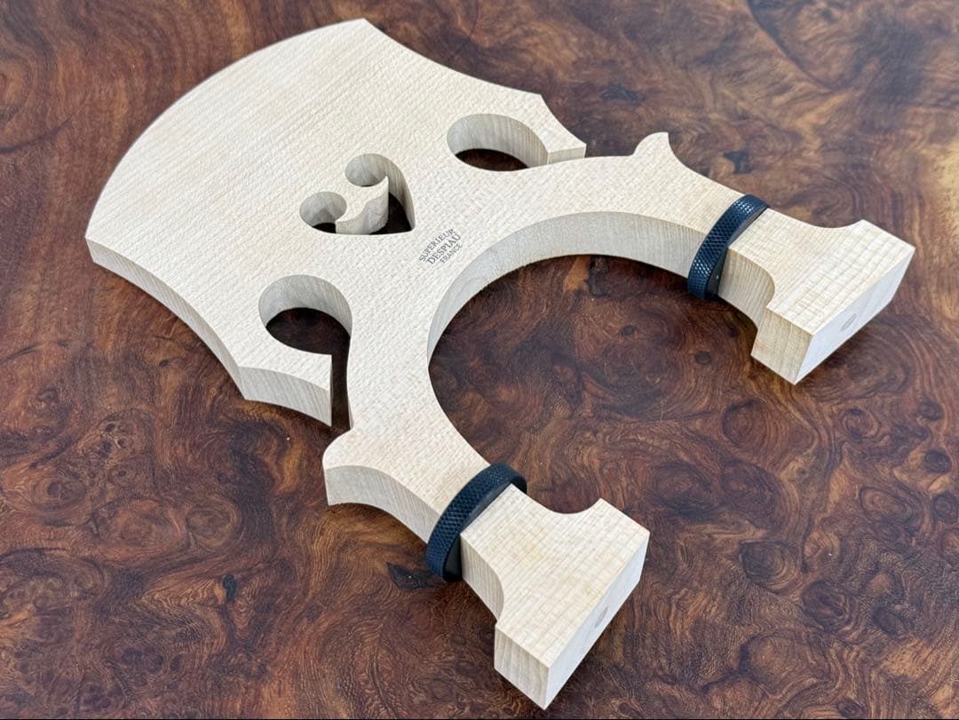 【新品】ウッドベース用 アジャスター付き駒（3/4）フランス製！