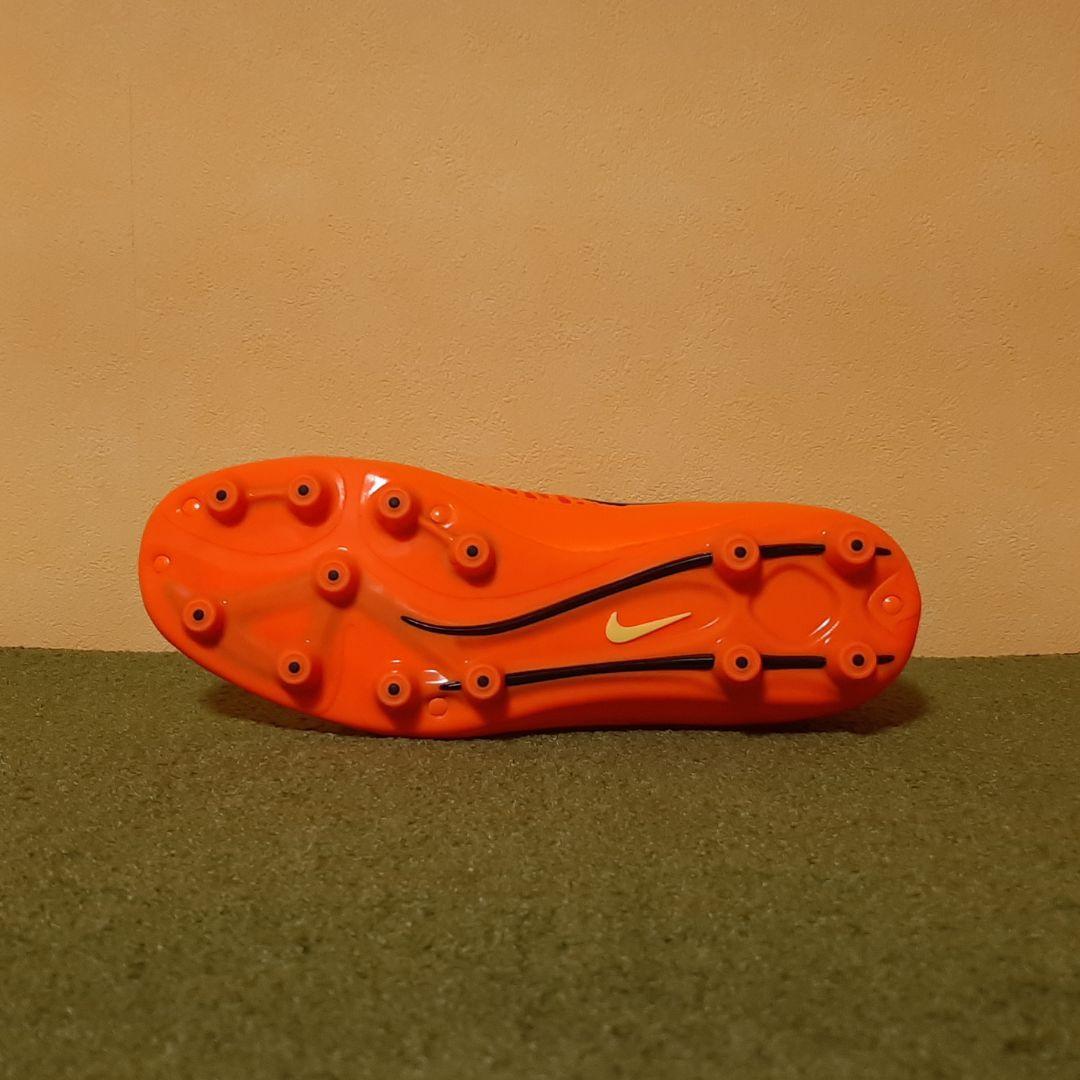 新品 未使用 サッカースパイク ナイキ マジスタ 廃盤 レア HG 26.5cm