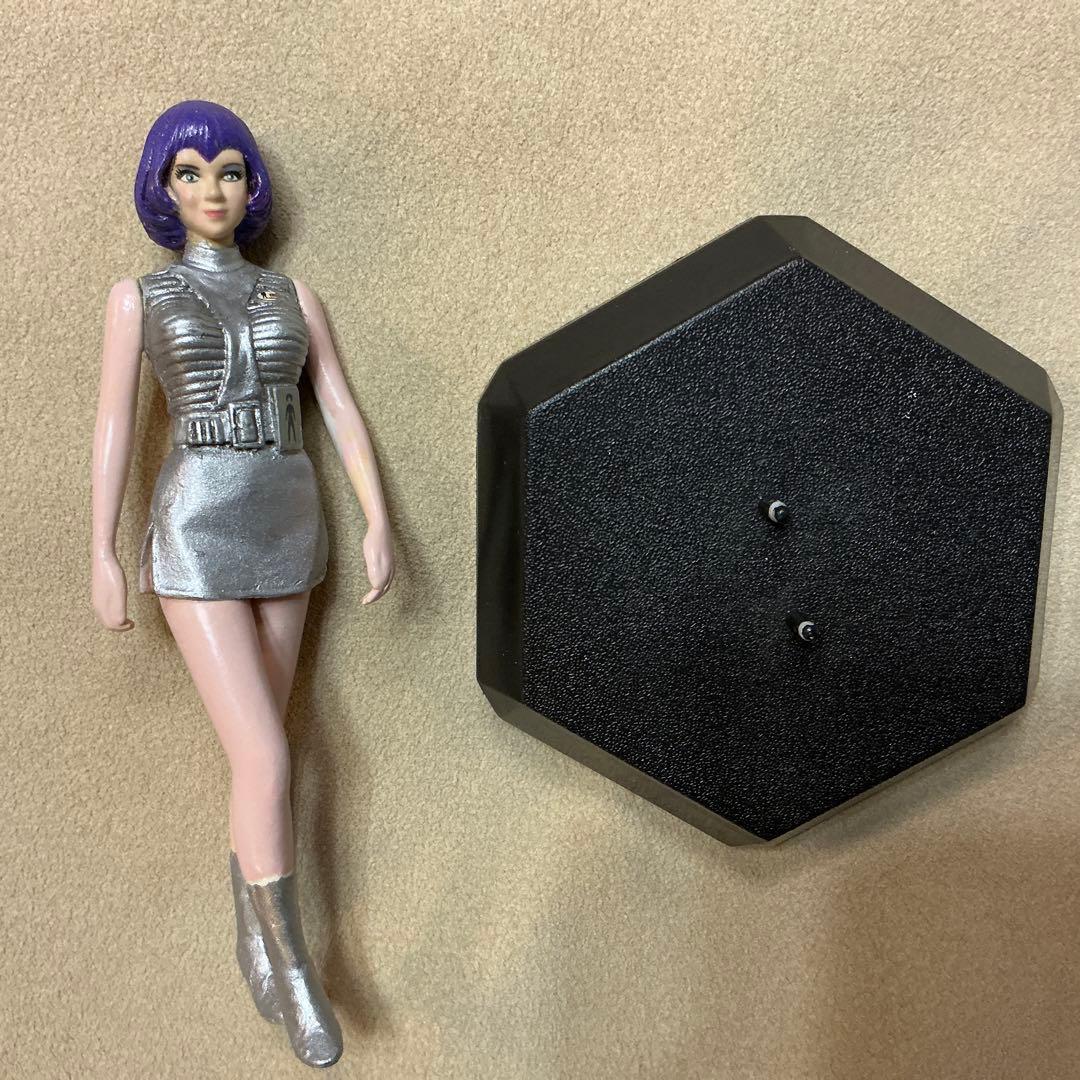 エリス中尉、謎の円盤UFO、コナミフィギュア