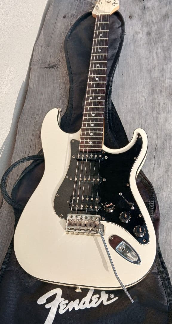 フェンダージャパンエアロダインミディアムスケール