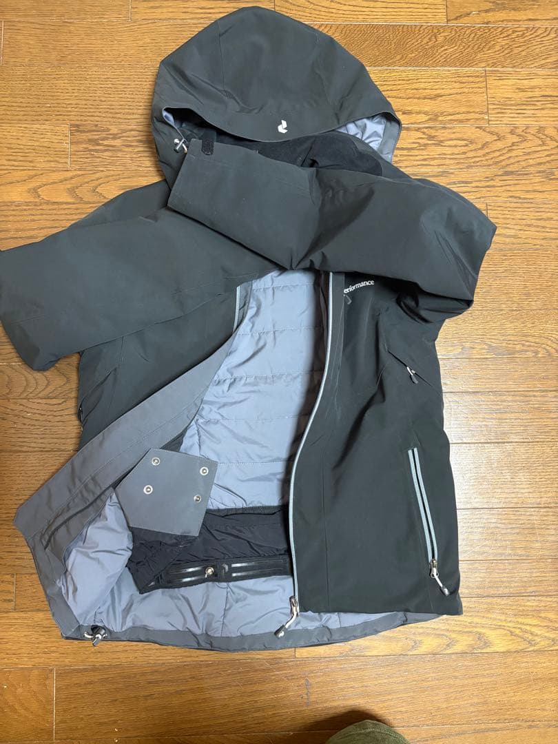 ピークパフォーマンス　マルーン