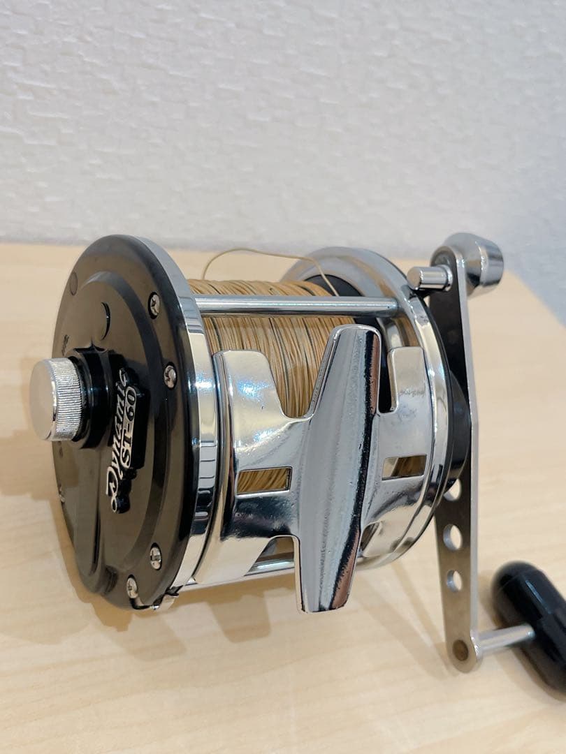 ダイワ　Dynamic ST-60 両軸リール