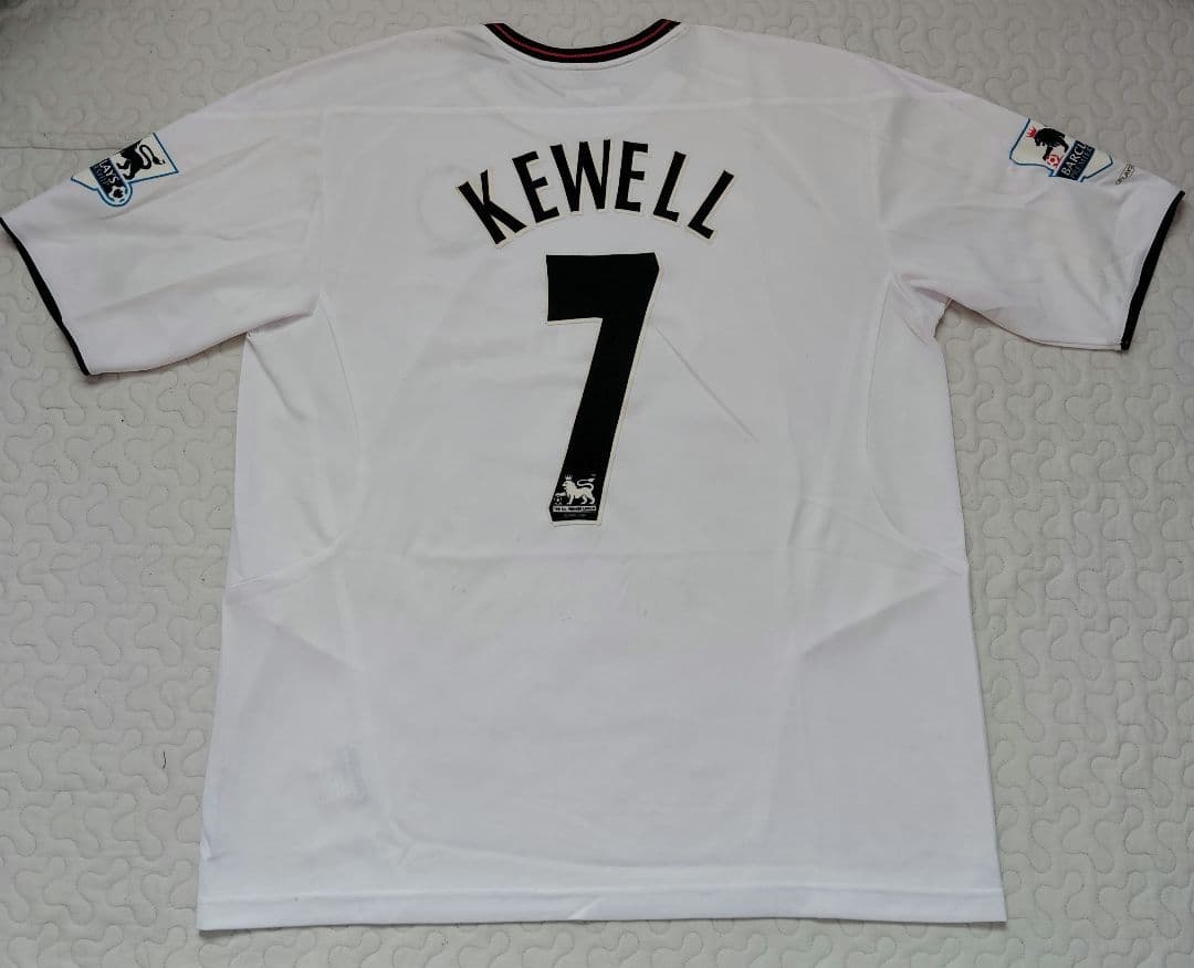 リヴァプール　ユニフォーム　キューウェル　Reebok