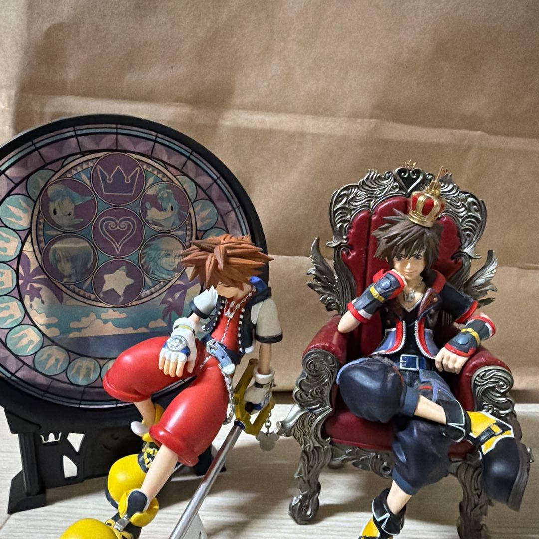 ソラ フィギュアセット 王座付き