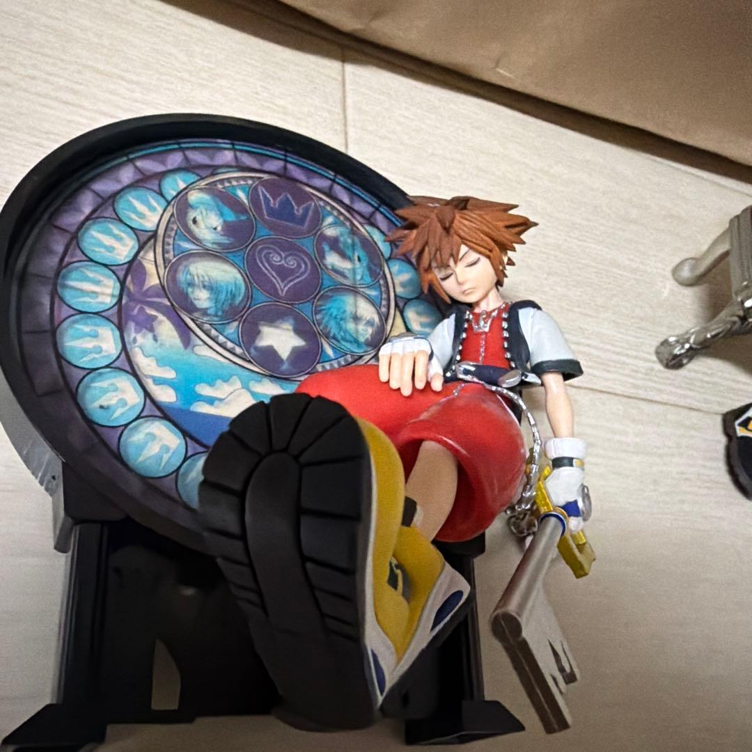 ソラ フィギュアセット 王座付き