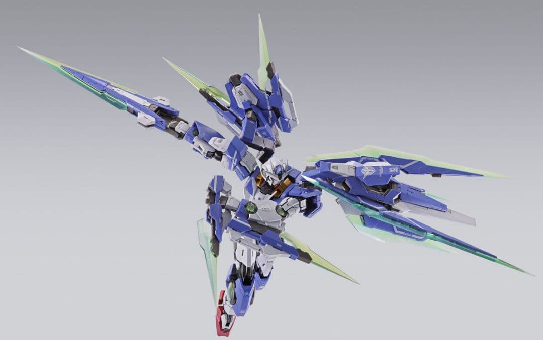 メタルビルド。ダブルオークアンタ.フルセイバー。