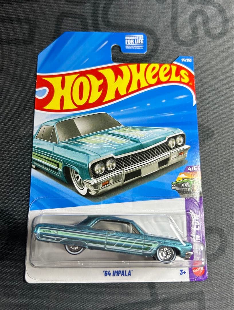 ホットウィール スーパートレジャーハント 2026D '64 IMPALA