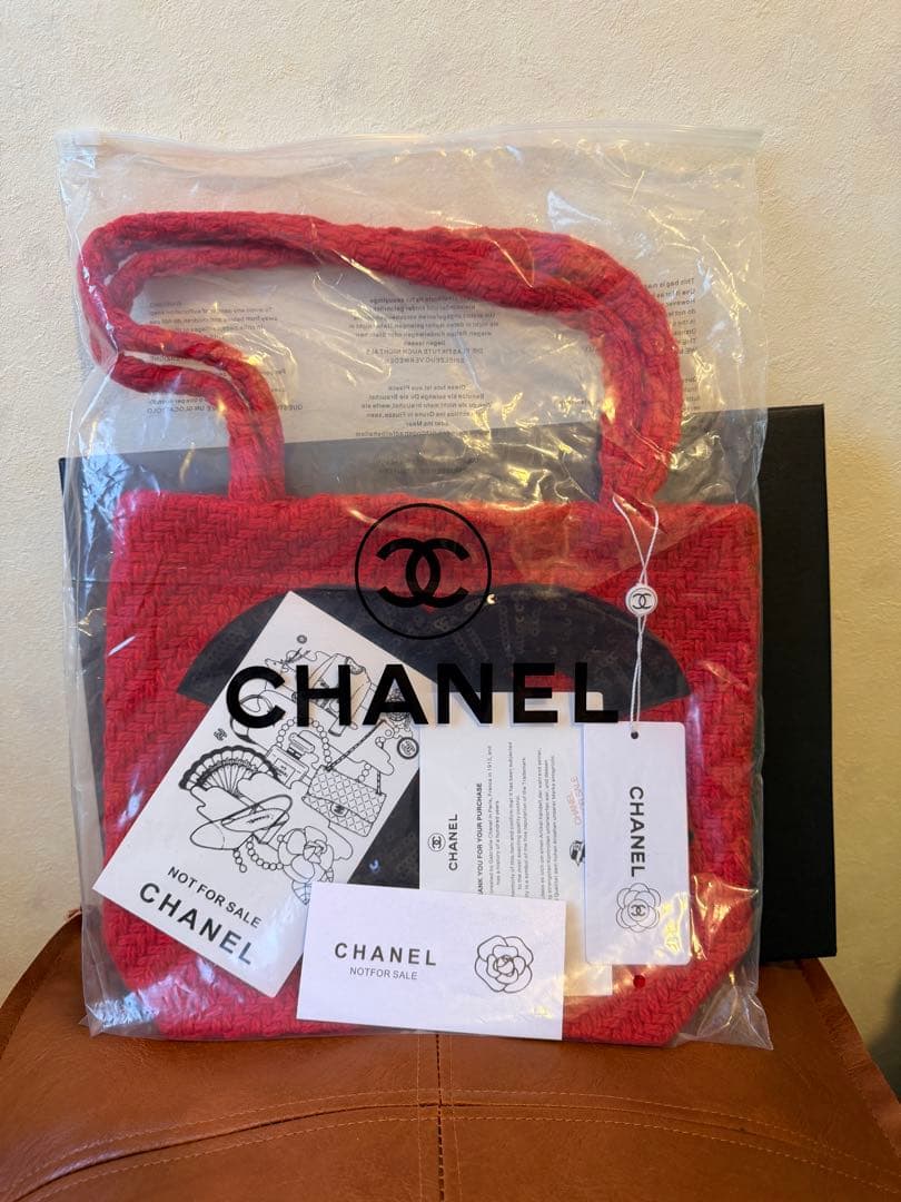 CHANEL シャネル　ビッグ　レッド CCロゴ トートバッグ ノベルティ
