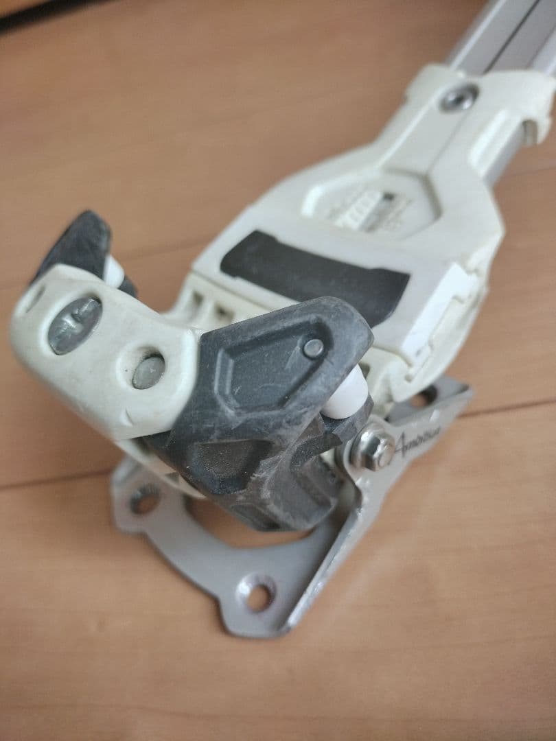 TYROLIA　AMBITION ビンディング　チロリア