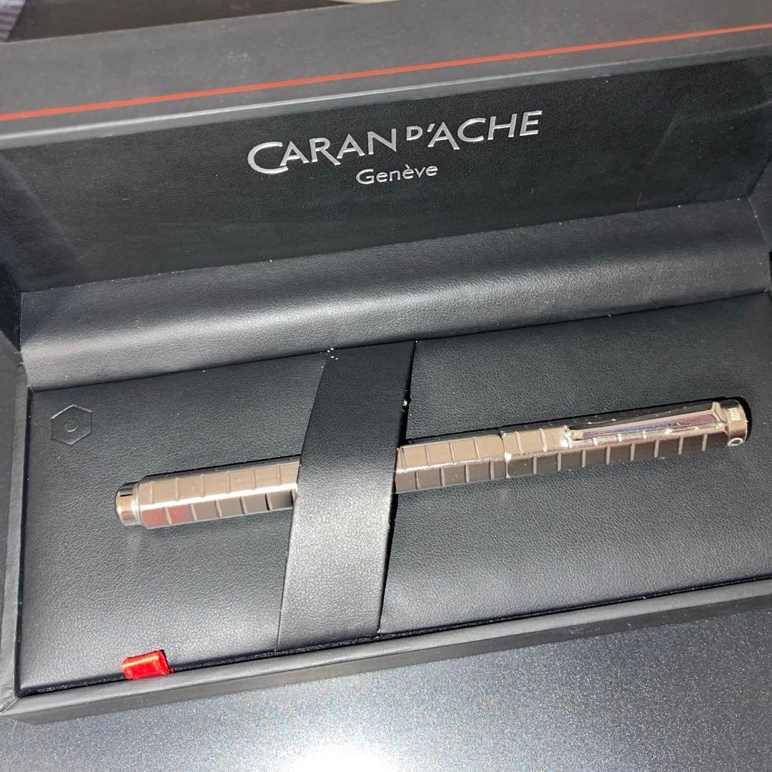 CARAN d'ACHEカランダッシュ エクリドール アベニュー 万年筆M