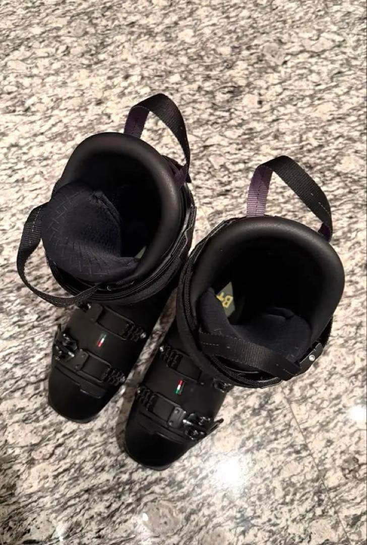 Nordica DOBERMANN 5 M 24-25モデル　25.5cm