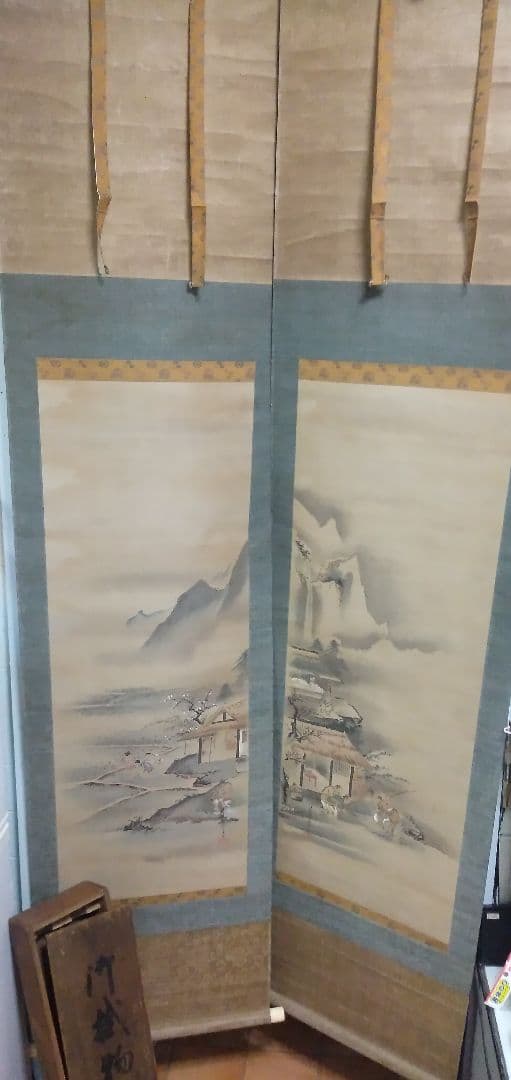 掛軸肉筆山水真筆です狩野探信と思います