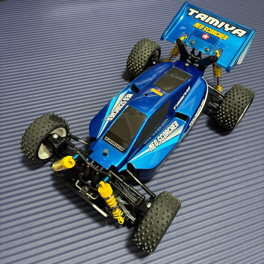 タミヤ製オフロードラジコンカー ネオスコーチャー