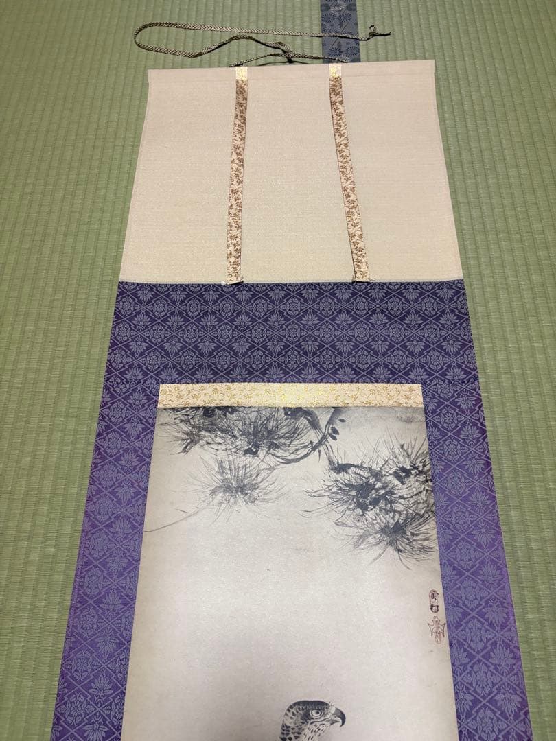 【美品】複製掛軸 雪村周継 「松鷹図」 重要文化財