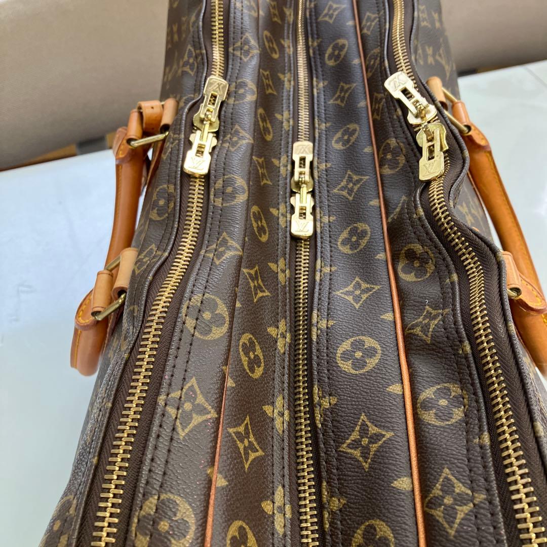 美品⭐︎希少　ルイ・ヴィトン モノグラム シリウス55 新品鍵3個付