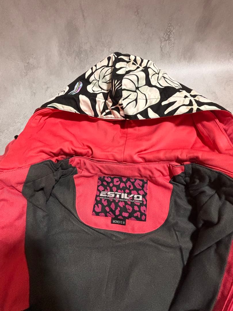 【M】レディース スノボウェア 上下セット＋グローブ付 ESTIVOすぐ滑れます