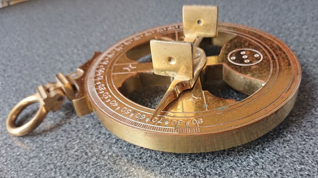 アストロラーベ Astrolabe