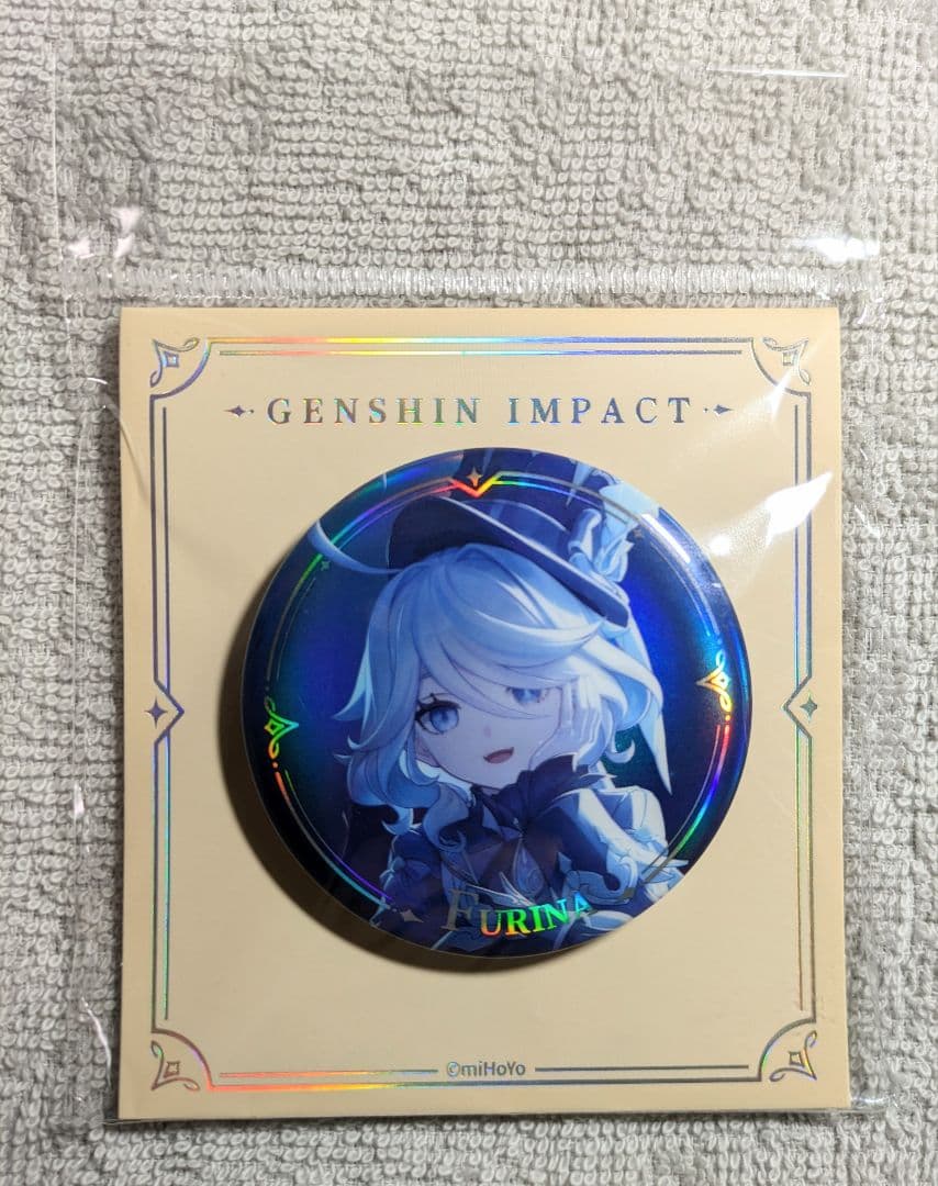 〈公式正規品〉原神　フォンテーヌ　mihoyo　フリーナ　缶バッチ　公式