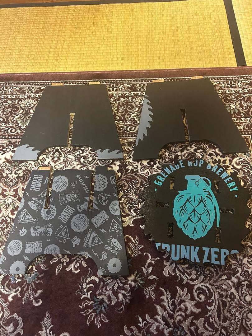 グラインドロッヂ GRINDLODGEスツール