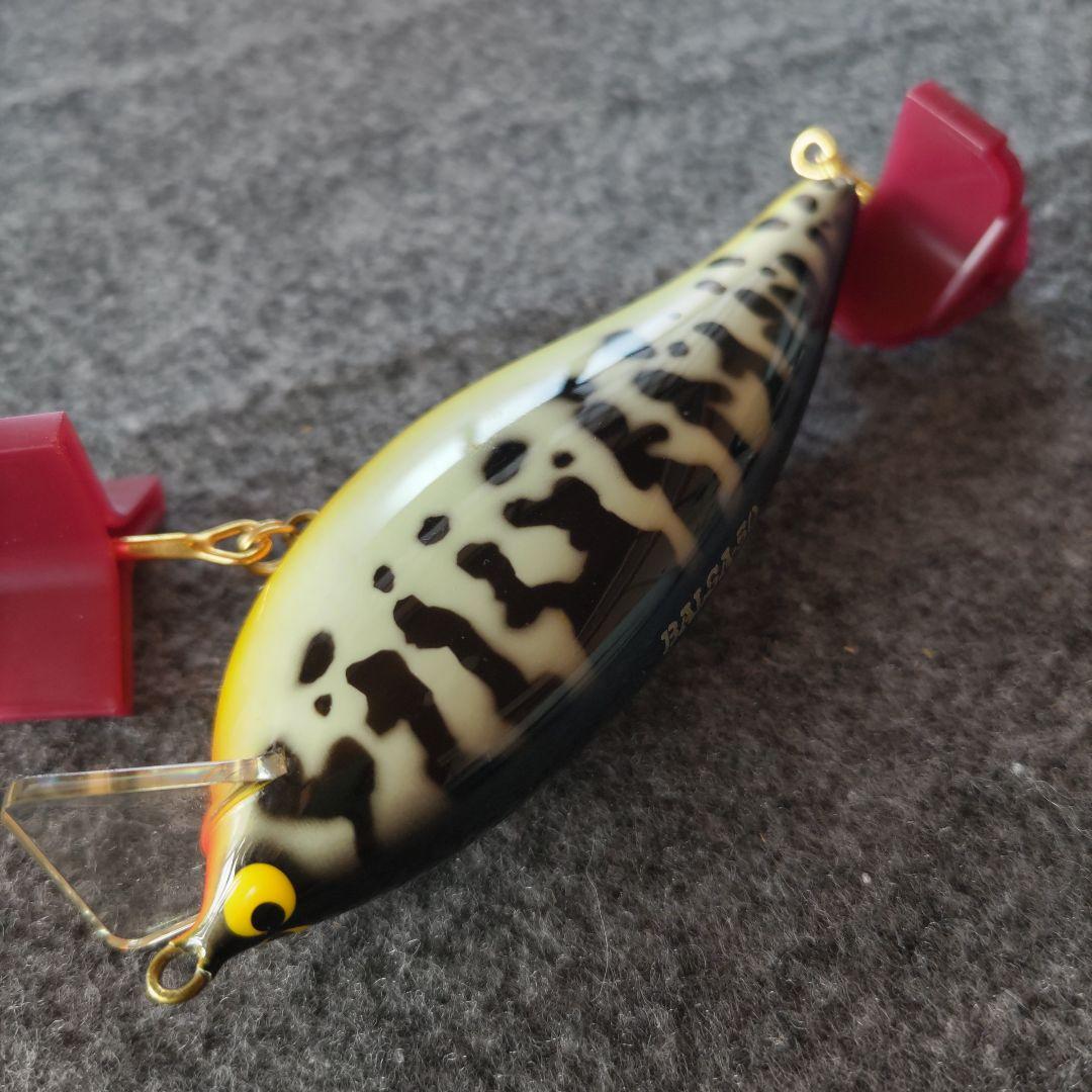 ザウルス　バルサ50　シャッド　オリジナル　ホワイトコーチ