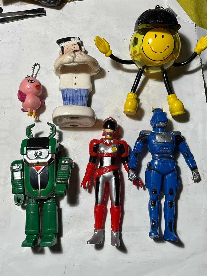 カブタック、クワジーロ、赤レンジャー、ロボコップなど全6点