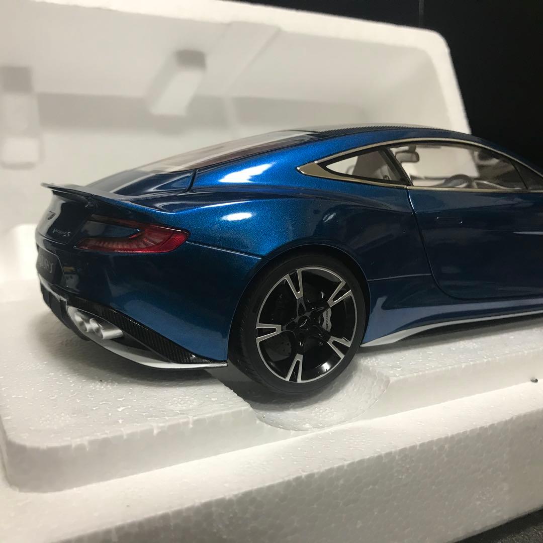 オートアート アストンマーチン ヴァンキッシュS 2017 メタリックブルー