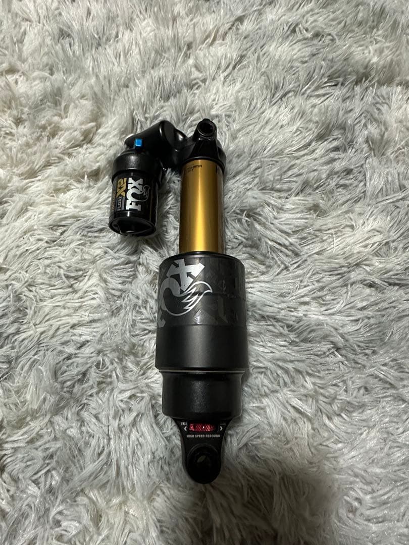 Fox Float X2 Factory 205×60 2023年モデル