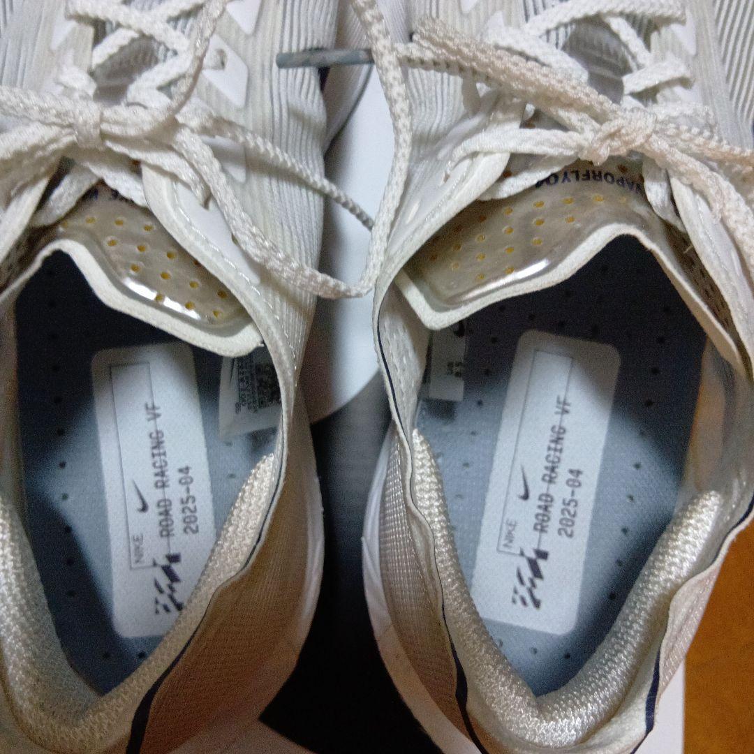 Nike ヴェイパーフライNEXT 4 %ホワイト/ネイビー