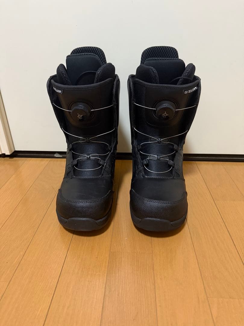 ZUMAスノーボードブーツ ブラック
