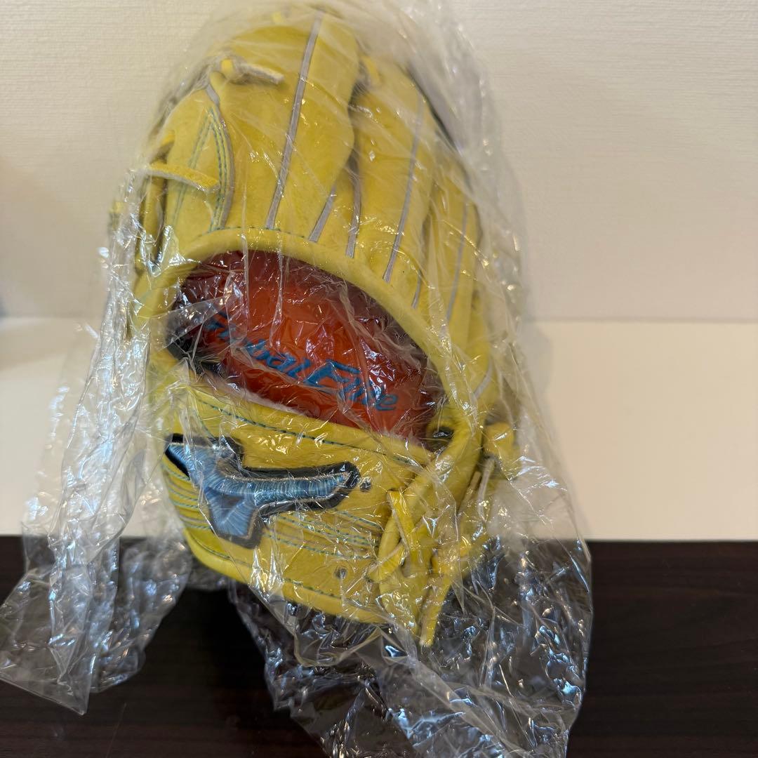 ミズノ軟式用 左投手用 上林型 18N 1 （AJGR23107 40H）