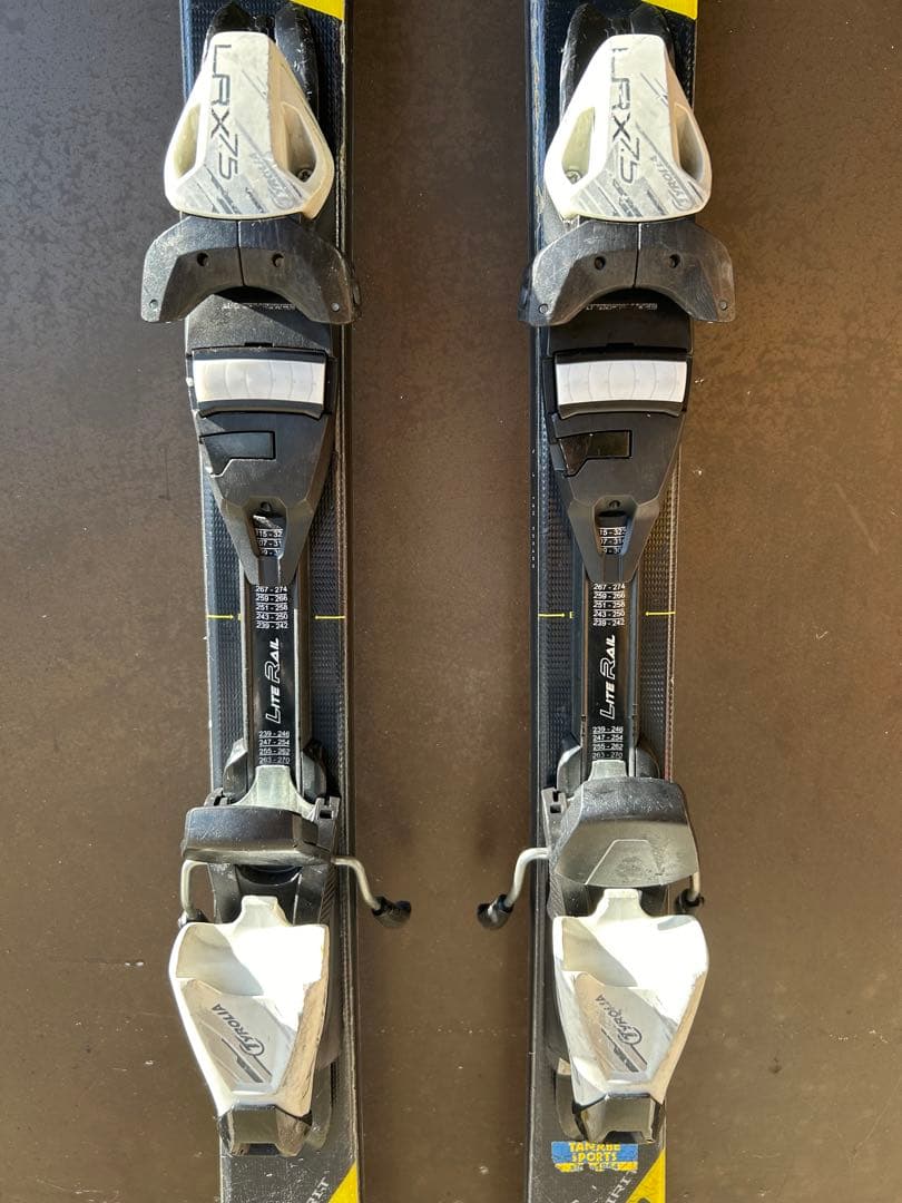 大幅値下げ中！OGASAKA オガサカ スキー板 140cm