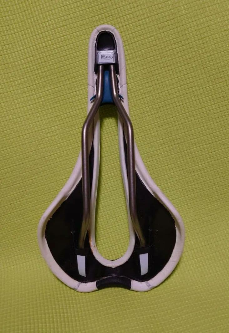 Selle Italia SLR Superflow 145mm サドル