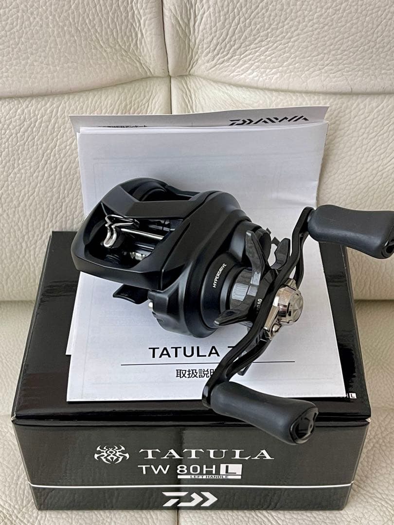 【廃盤品新品】ダイワ 22タトゥーラTW80HL 漆黒180g軽量 ザイオン