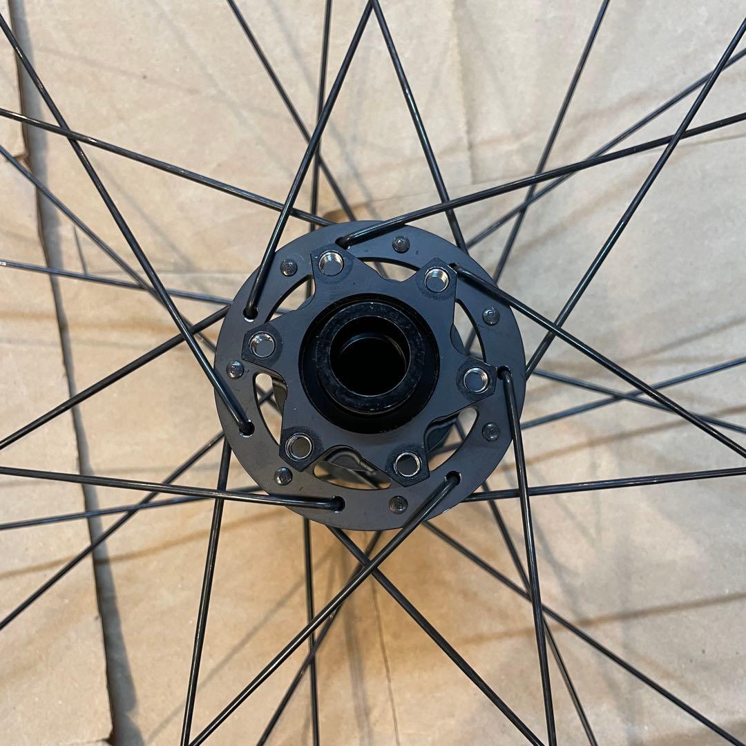 29” BOOST ホイールRACEFACExDT SWISS 350 28H