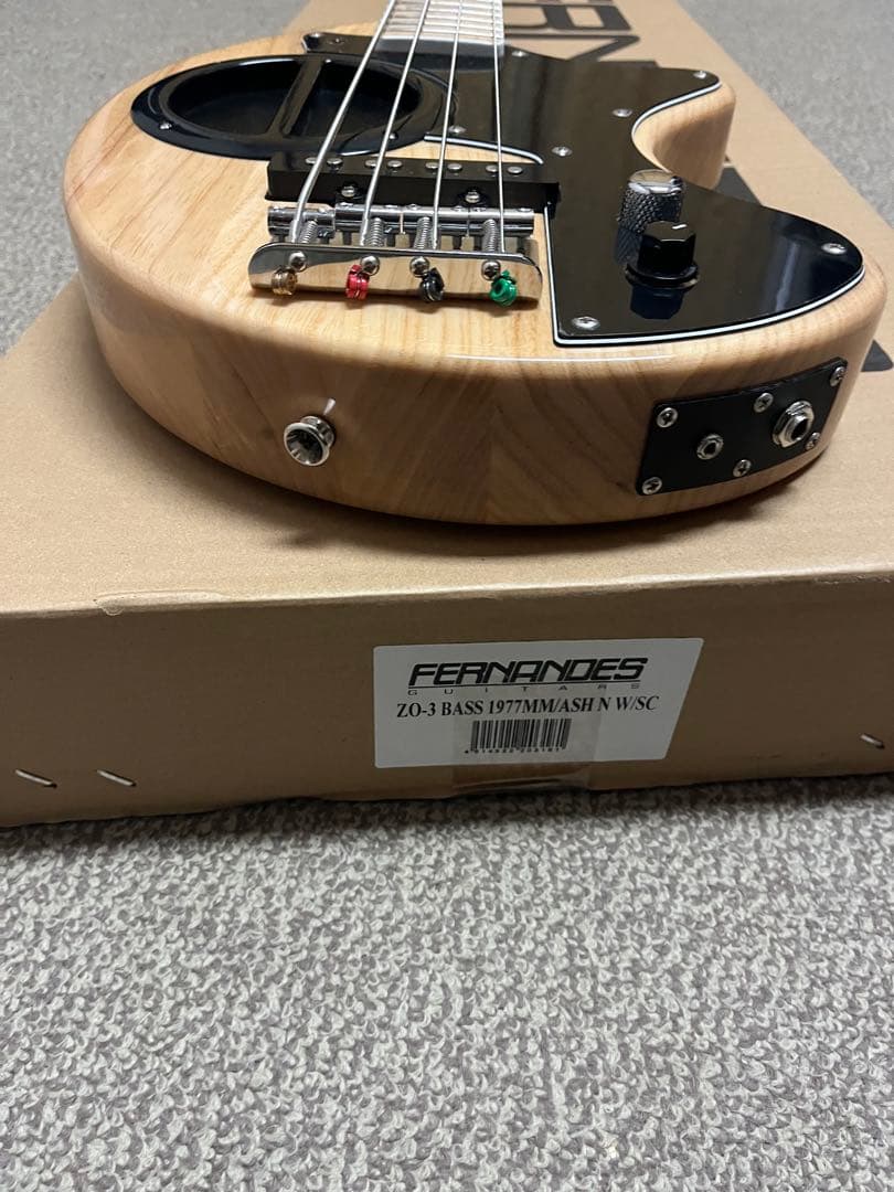 【美品】FERNANDES Zo3ベース イケベ楽器別注限定品