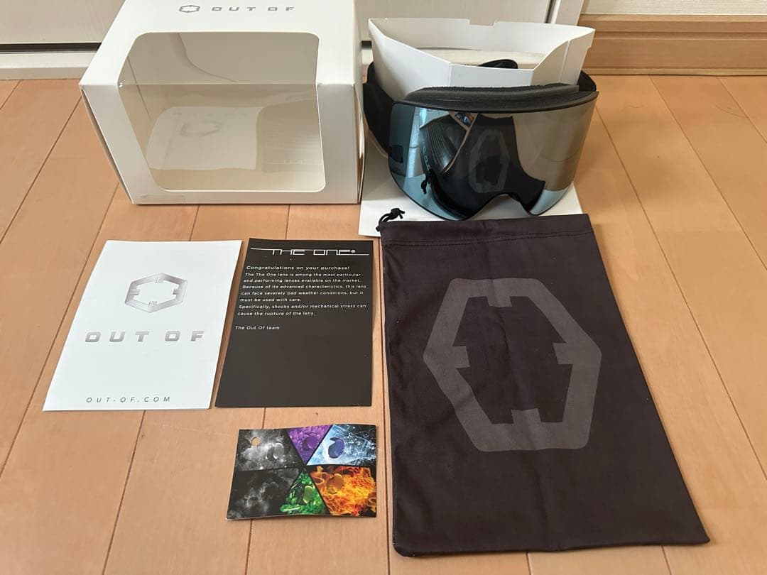 スノーボード Out Of Void Photochromic Polarized 24-25