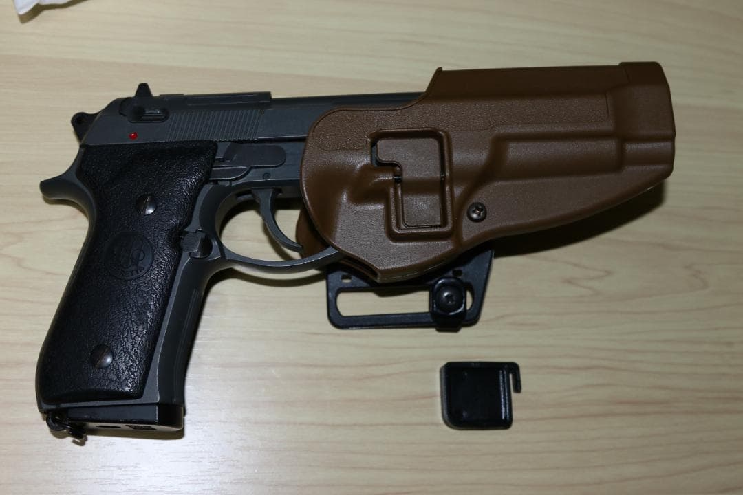 個人装備 BLACKHAWK! SERPA CONCEALMENT HOLSTER