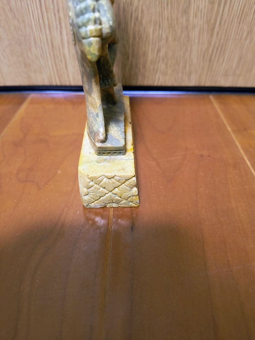 カンボジア　アプサラ像　翡翠　希少　レア　美品