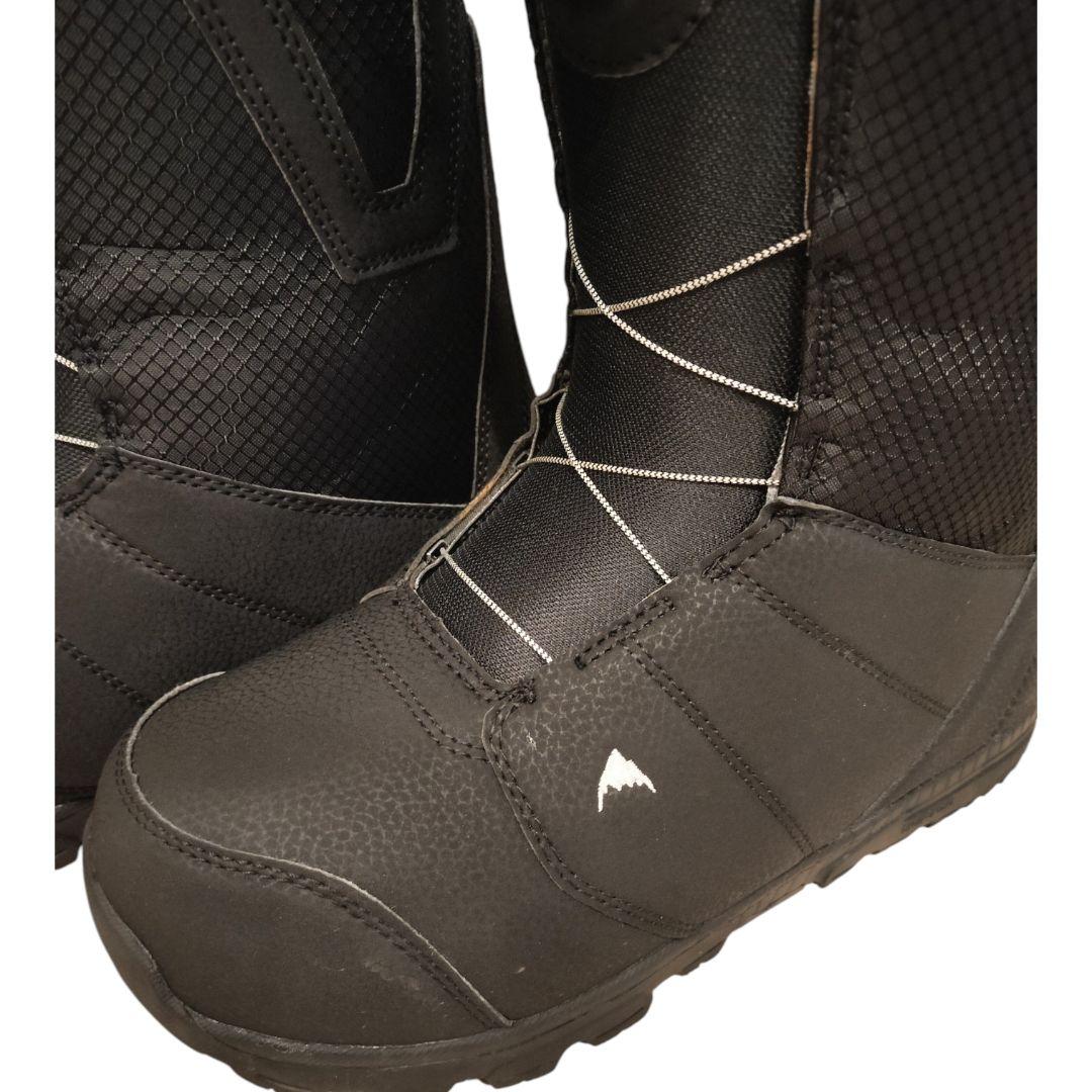 スノーボードブーツBOA