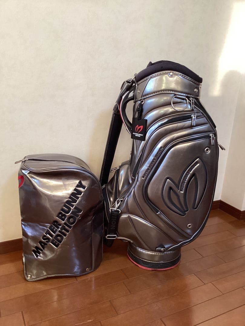 MASTER BUNNY EDITION キャディバッグ シルバー