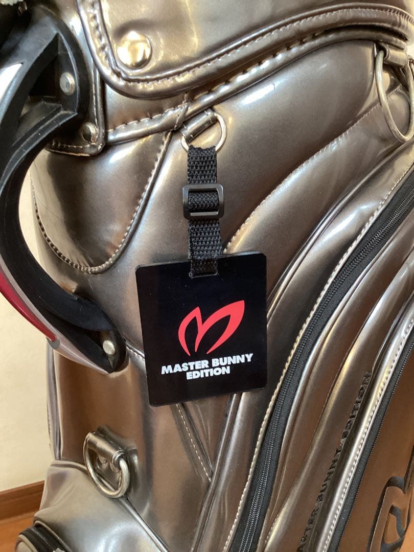 MASTER BUNNY EDITION キャディバッグ シルバー