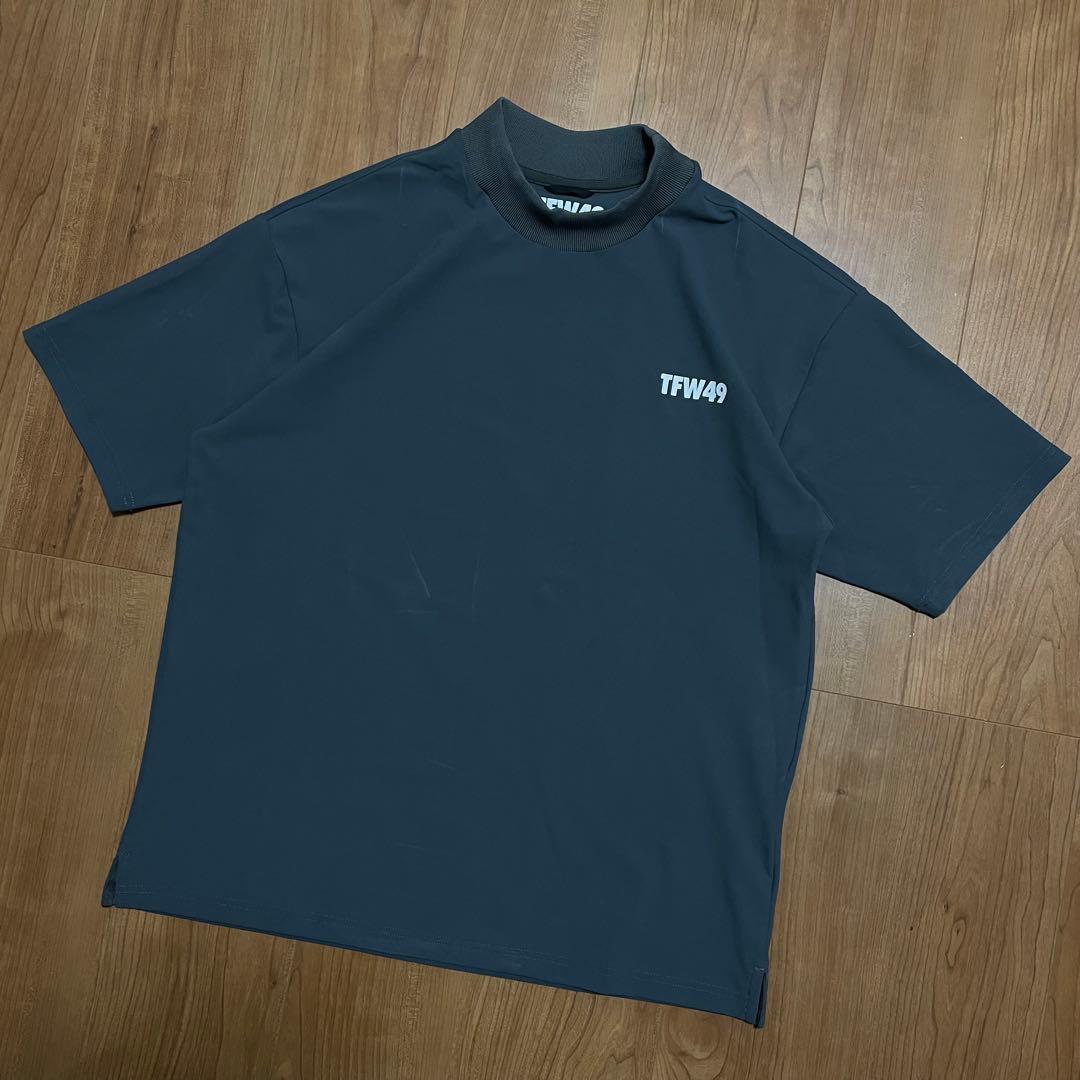 2025新作　TFW49 モックネック　Tシャツ　チャコール　M ゴルフ